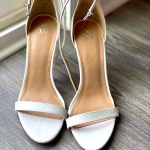 NY&C white strappy heels